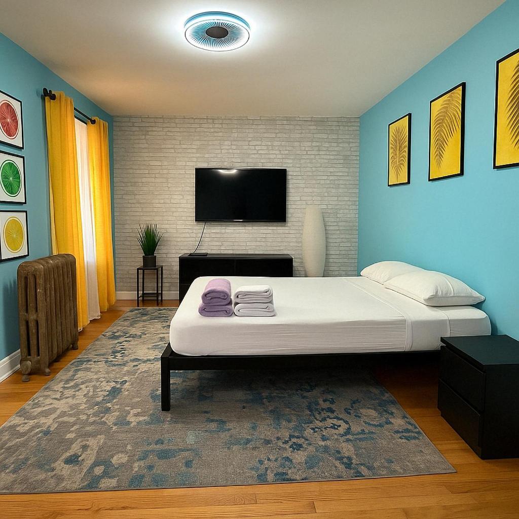 Blue Style Room * New York